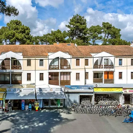 Apartment 2 Pieces A 300m De La Avec Balcon Ensoleille A - Fr-1-550-48